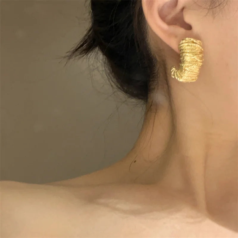 Irregular Grain Stud Earrings